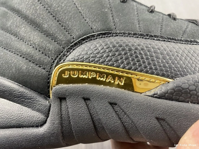 1st Kicks Taxi Black CT8013-071 Jordan Air 12 0727